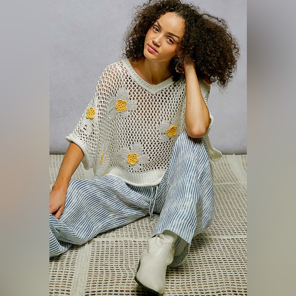 POL “ Daisy Dreams “ Crochet Sweater Top | Buttercup - Picture 8 of 9